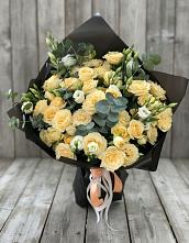 Букет цветов из:  Розы и Лизиантусы #REPLACE_PRED# Краснокаменске Красноярского края