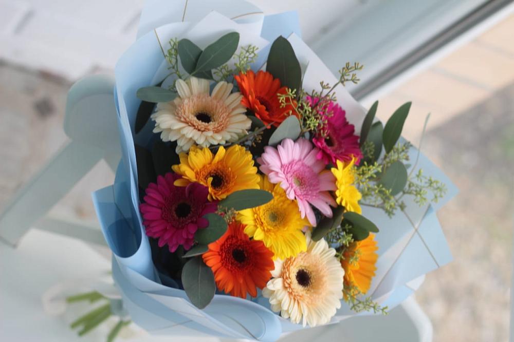 Букет цветов из: Герберы в Краснокаменске Красноярского края