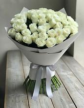 Букет 35 Белых роз в Краснокаменске Красноярского края