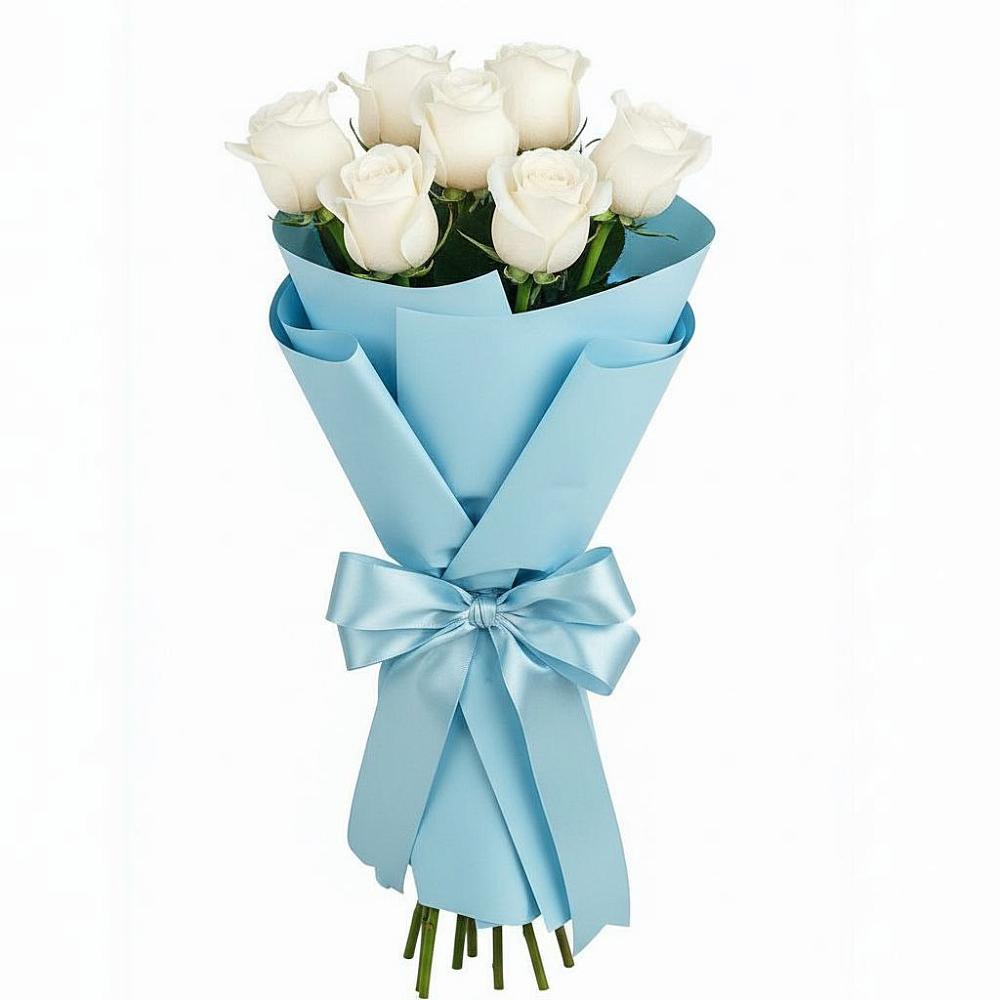 Букет 7 белых роз Проуд в Краснокаменске Красноярского края