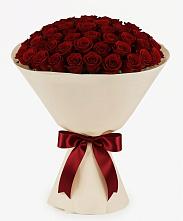 Букет 101 Бордовая роза Блэк Бакарра в Краснокаменске Красноярского края