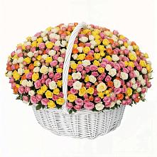 Премиум букет из: Розы в Краснокаменске Красноярского края