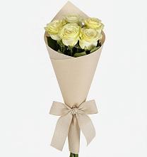 Букет цветов из:  Розы в Краснокаменске Красноярского края
