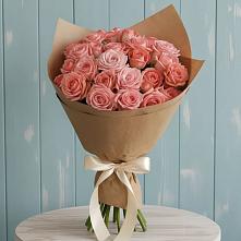 Букет цветов из:  Розы в Краснокаменске Красноярского края