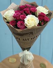 Букет цветов из:  Розы в Краснокаменске Красноярского края