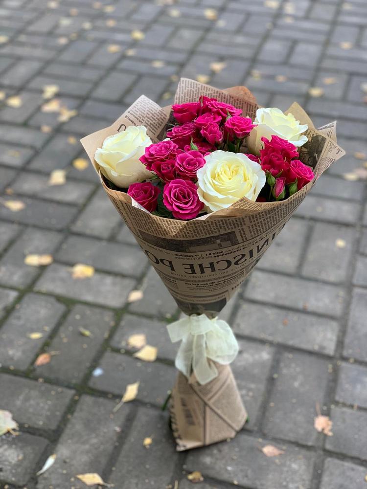 Букет цветов из: Розы в Краснокаменске Красноярского края